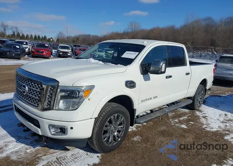 2016 Nissan Titan Xd Platinum Reserve Diesel z USA, uszkodzony, nr VIN 1N6BA1F43GN517020